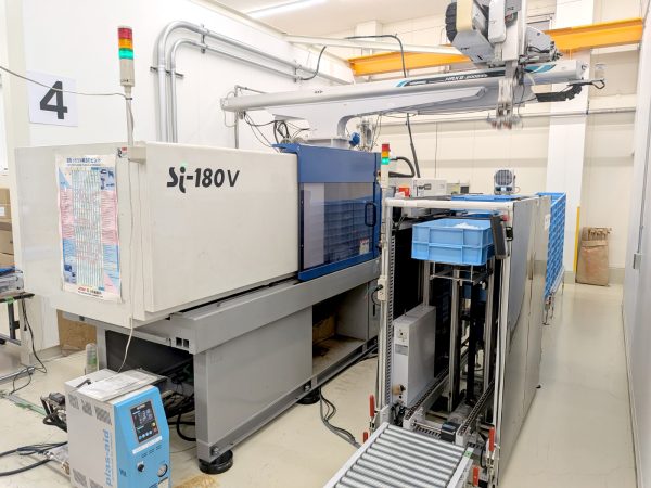 UP電動射出成形機